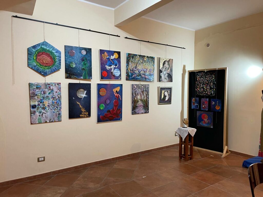 Galleria d&#039;Arte,Arte,Artisti,Acquisto opere d&#039;Arte,Reggio Calabria,Italia,Mostre d&#039;Arte,Opere d&#039;Arte in vendita,Artisti emergenti Italia,Pittura,Scultura,Arte astratta in vendita,Galleria d&#039;Arte Reggio Calabria,Mostre d&#039;Arte Reggio Calabria,Esposizioni artistiche Reggio Calabria,Arte Contemporanea Reggio Calabria,Eventi artisti Reggio Calabia,Arte in vendita,Vendita quadri,Acquisto sculture,Dove Acquistare arte contemporanea online,Opere d&#039;arte uniche per collezionisti